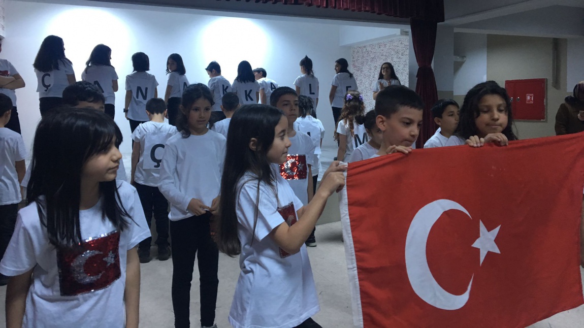 Okulumuzda 18 Mart Çanakkale Zaferini Kutlama ve Çanakkale Şehitlerini Anma Günü Etkinliği Düzenlendi